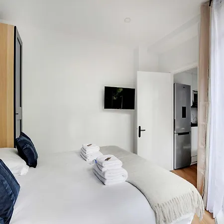 Appartamento Magnificent 2bd 6p - Eiffel Tower Parigi